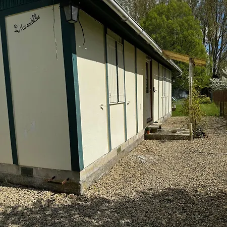 Le Coin Des Hirondelles בקתה Asfeld