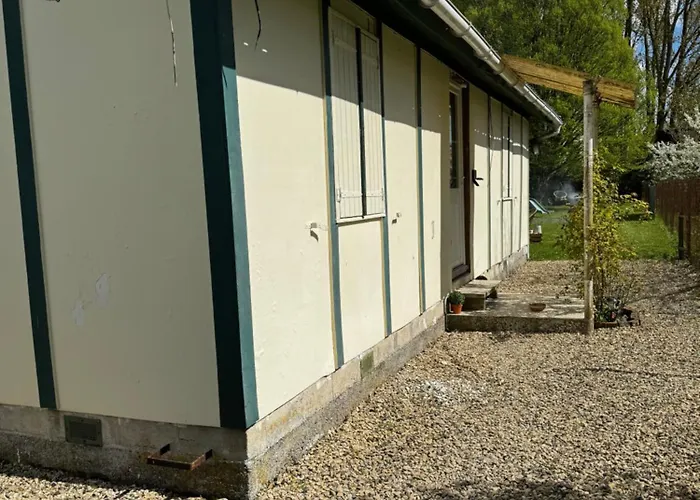 Le Coin Des Hirondelles בקתה Asfeld